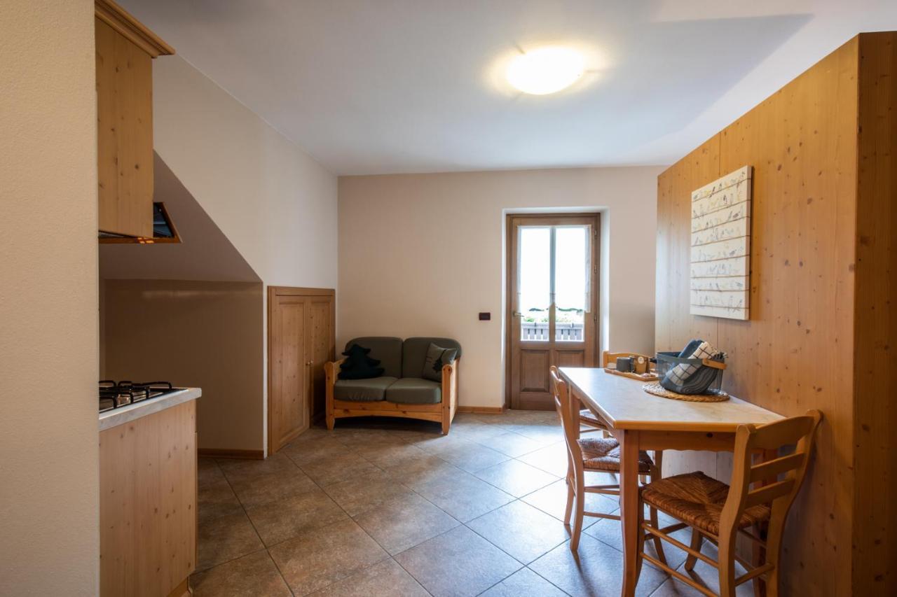 Marangon Apartments Sùtrio Zewnętrze zdjęcie