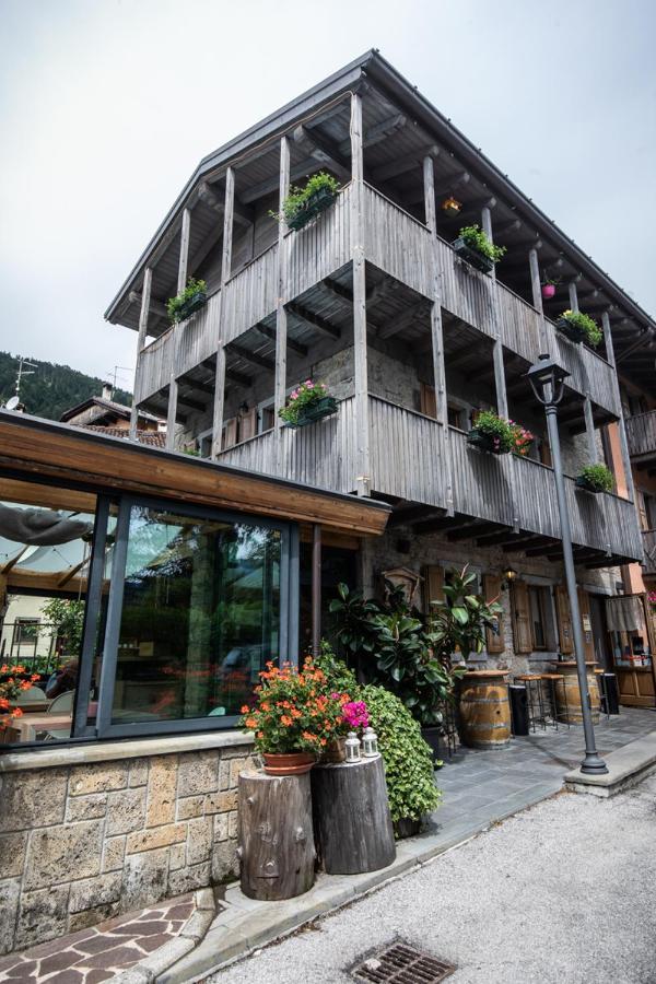 Marangon Apartments Sùtrio Zewnętrze zdjęcie